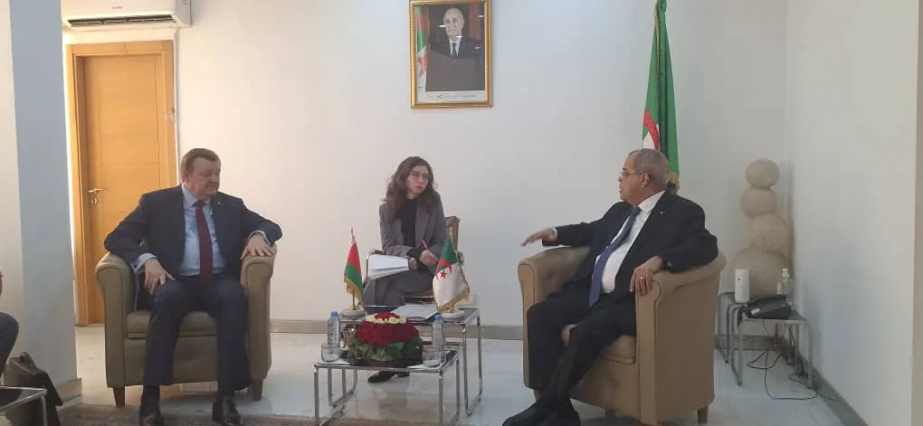 Algeria-Belarus: Exploring Collaboration in Tractor, Bus, Machinery, and Pharmaceutical Industries