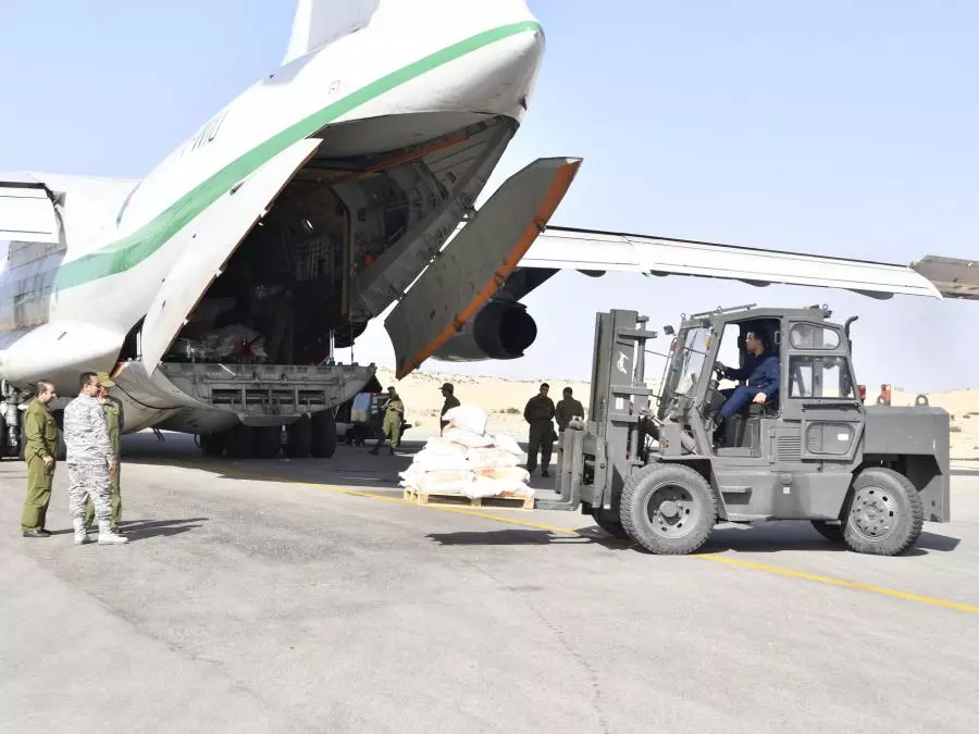 Algeria Sends Two Humanitarian Aid Aircraft to Gaza