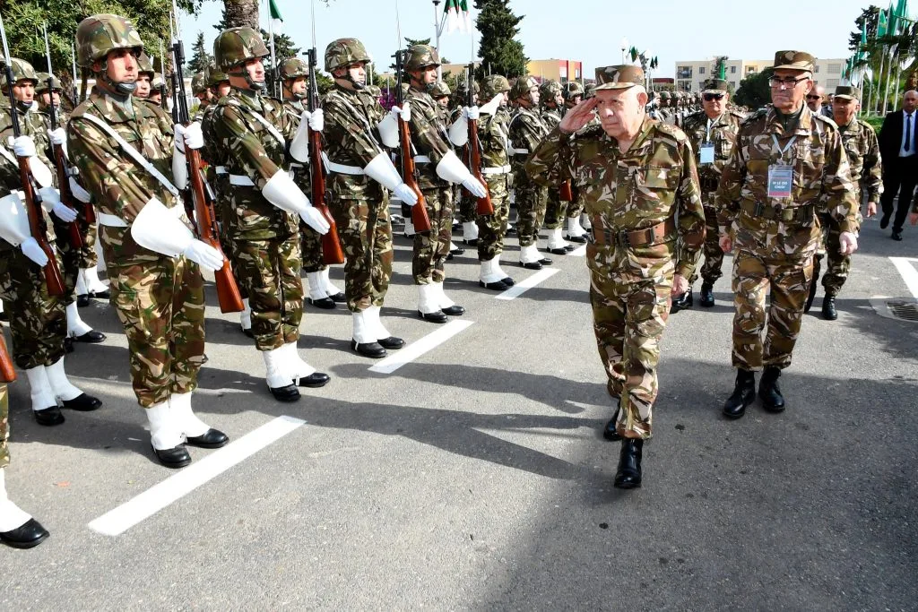 Algerian Army Chief Chanegriha Presides Over Annual Meeting of Army Equipment Cadres