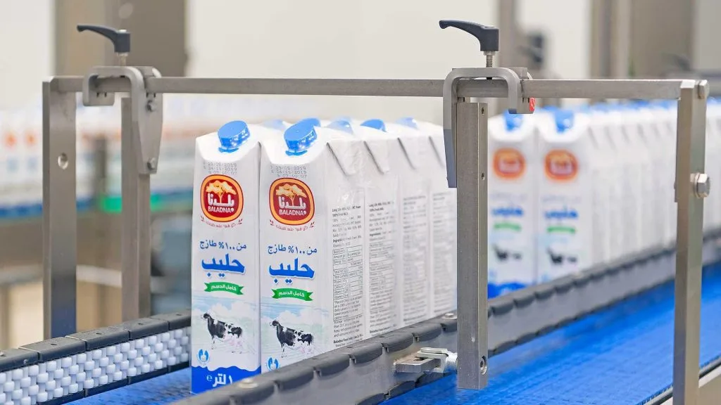 Doha News Announces Contract Signing: Qatari Baladna to Produce 200,000 Tons of Milk Powder per Year in Adrar