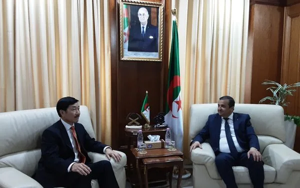 Oued Amizour Zinc Mine: Minister Arkab Meets with CEO of Australian Company "Terramin"