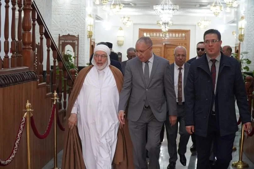 Sheikh Ibn Badis Library Handed Over to Algiers Mosque as an Endowment