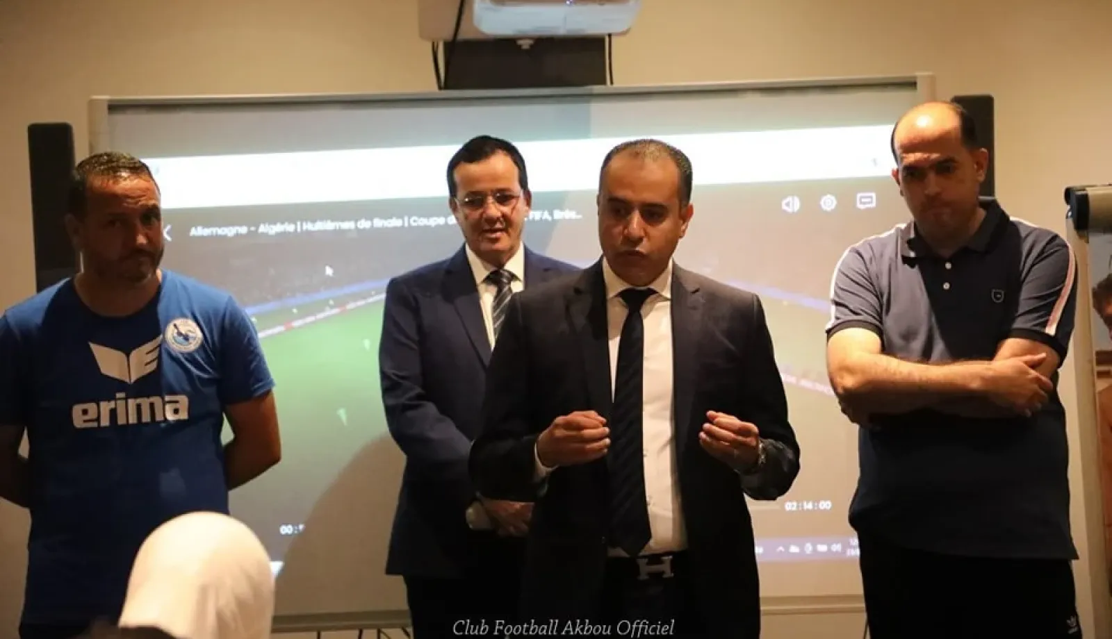 FAF President Walid Sadi Motivates Akbou Women’s Football Team Ahead of Crucial UNAF Tournament