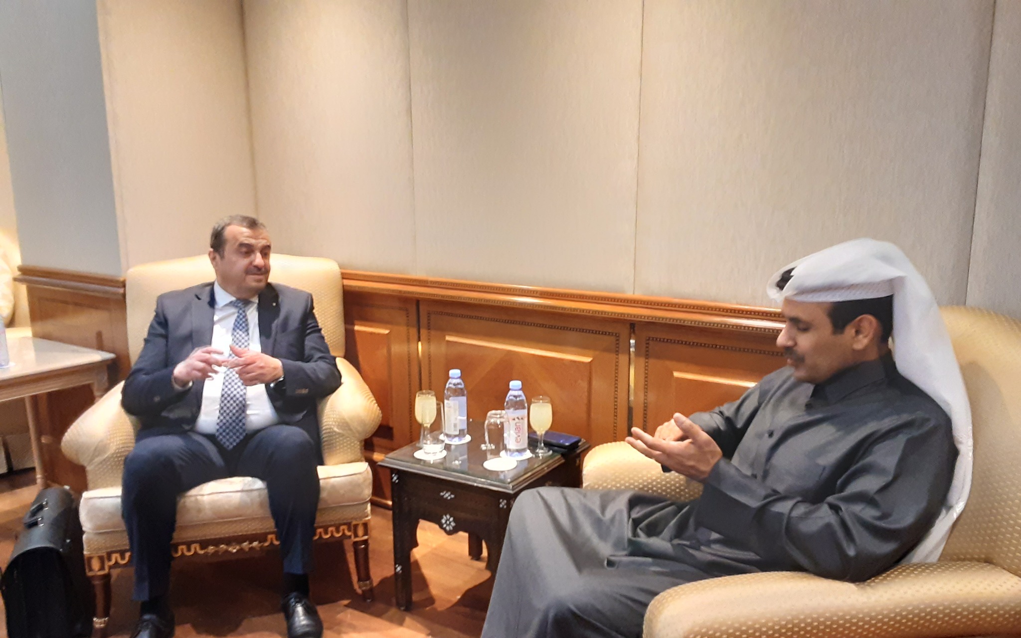 Algeria's Arkab Meets Qatari Counterpart in Kuwait to Bolster Energy Cooperation