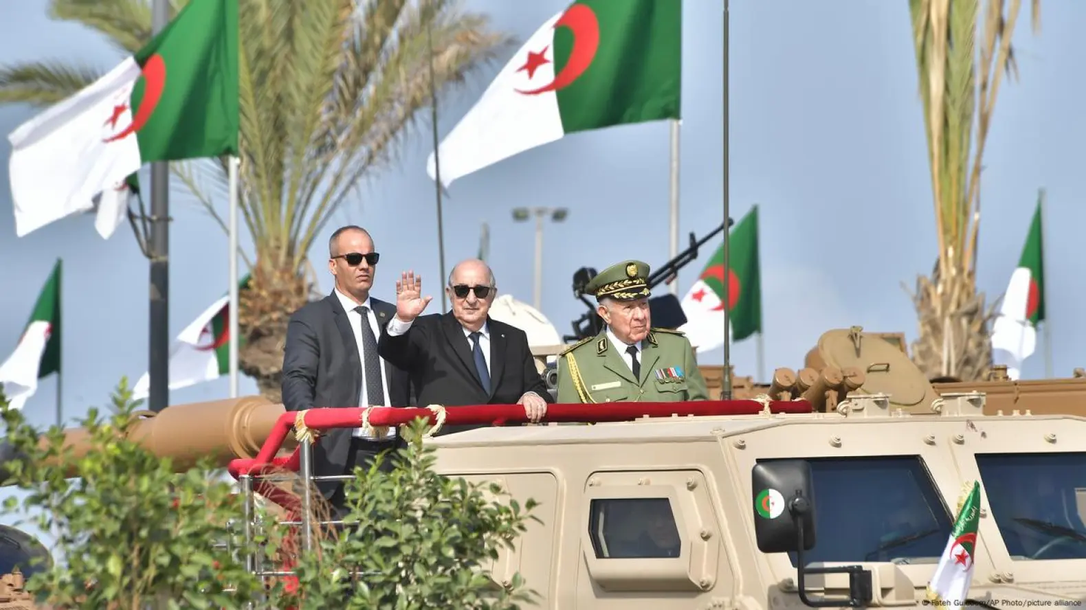 El Djeïch Magazine Highlights the 70th Anniversary Military Parade as a Testament to Modernization, Professionalism, and National Resilience