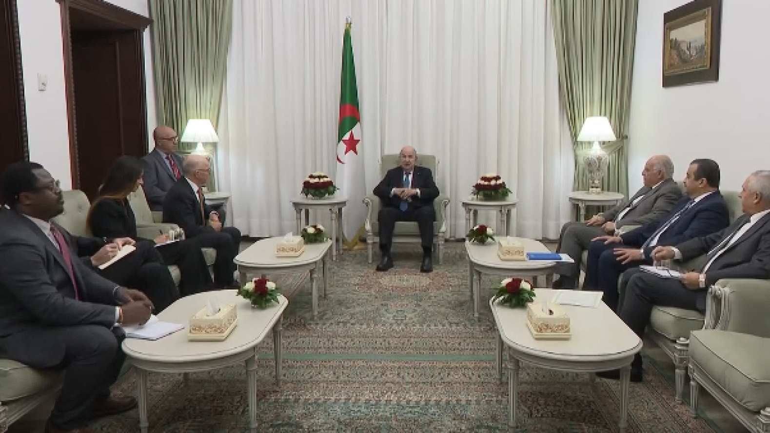 Algerian President Receives Executive Secretary of CTBTO, Robert Floyd, Strengthening International Nuclear Non-Proliferation Commitments