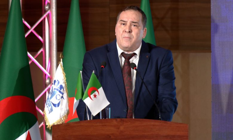 Minister Meziane Commends National Media for Elevating Algerian Sports