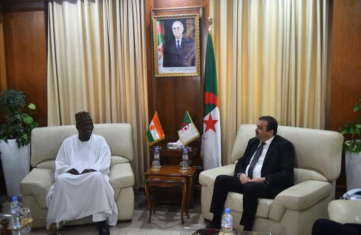 Algeria Strengthens Energy Presence in Niger: Minister Arkab Leads High-Level Talks on Strategic Cooperation